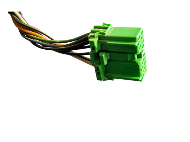 Зеркало электрическое Volvo XC90 2003 - 2006 года