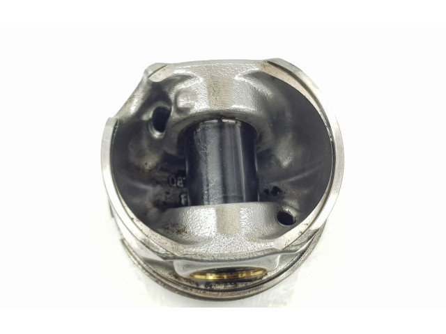 Píst 04L107065AM, 04L107065AM   Seat Ateca     