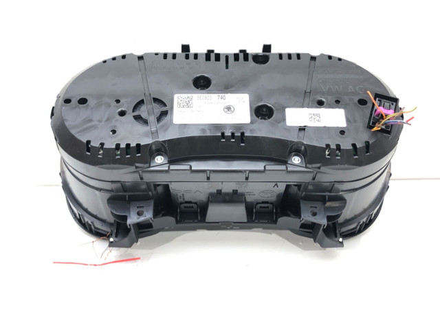 Панель приборов 5E0920740   Skoda Octavia Mk3 (5E)       