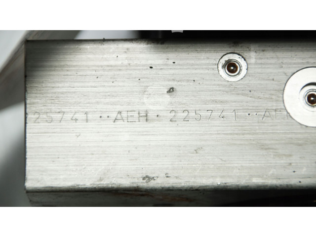 Jednotka ABS 7L0907379G , 7L061411H   Porsche Cayenne (9PA) 2005