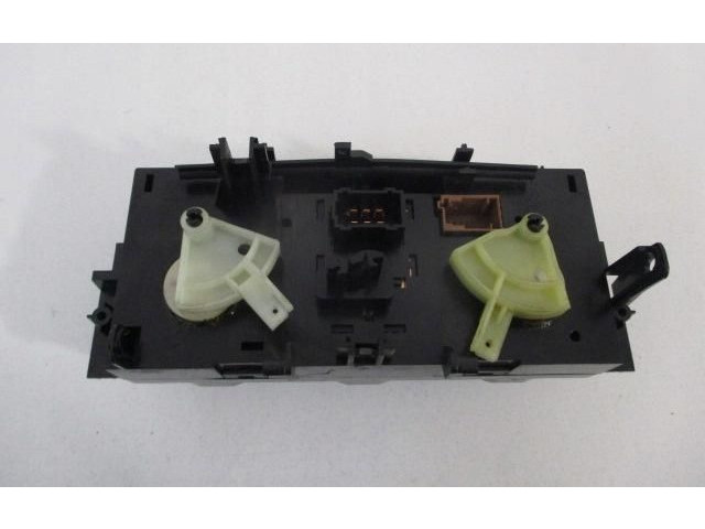 Turbodmychadlo Блок управления кондиционера воздуха / климата/ печки (в салоне) 400018005 Citroen DS3