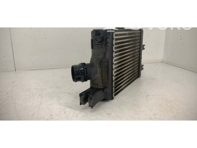 Интеркулер 144967634R Dacia Duster