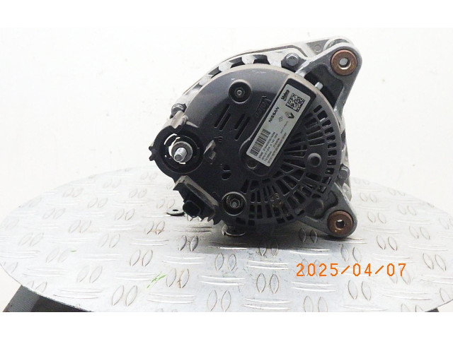 Генератор 231001167R Dacia Sandero