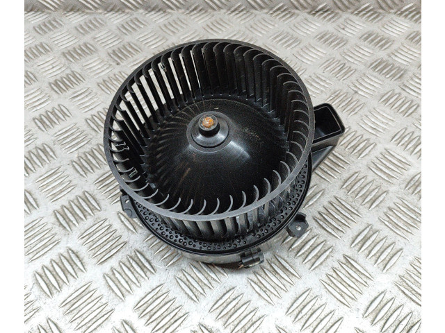 Вентилятор печки    32241018, 0130309506   Volvo V60