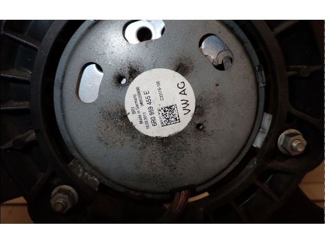 Блок предохранителей  6R0959455E   Skoda Fabia Mk3 (NJ)    