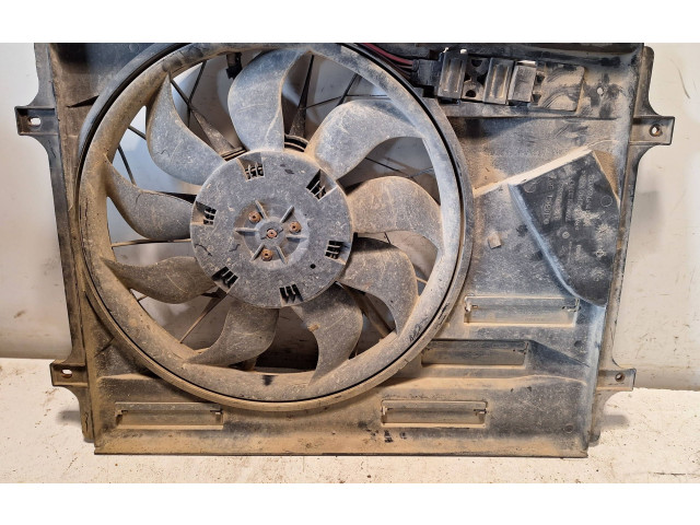 Вентилятор радиатора     0130706818, 7M3121203G    Ford Galaxy 