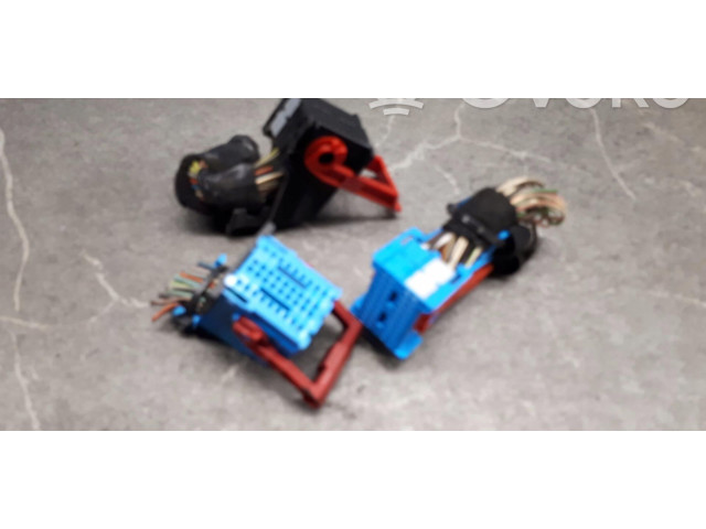   Pojistková skříňka 50513037   Alfa Romeo 147 2005