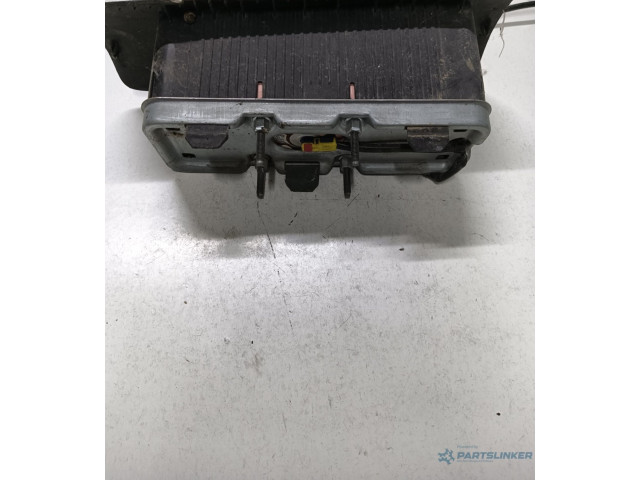 Подушка безопасности в сиденье Dacia Duster