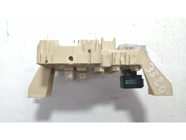 Pojistková skříňka 3677062J21 Suzuki Swift