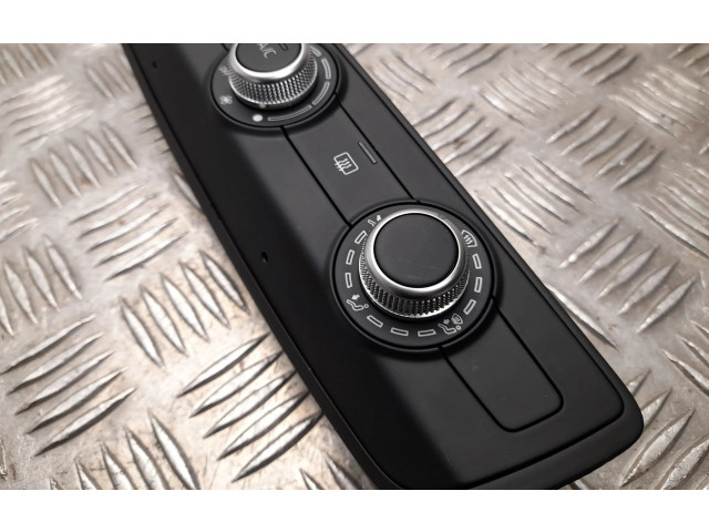 Блок управления климат-контролем 83A820047F, Y1377   Audi A1