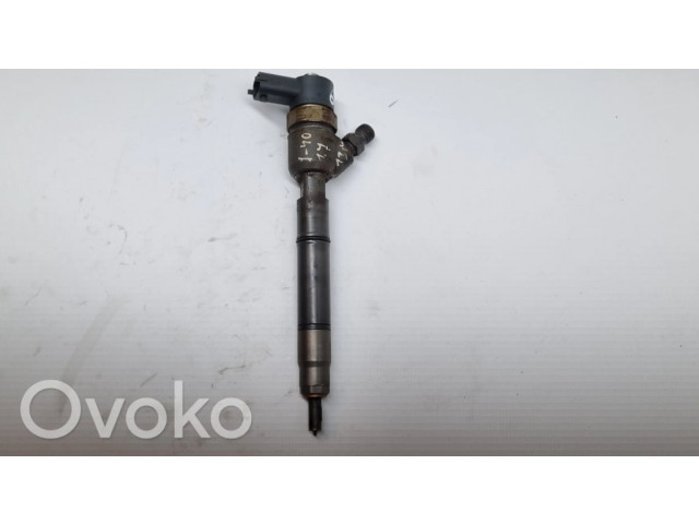 Vstřikovač 0445110411 Hyundai i40 pro naftový motor 1.7