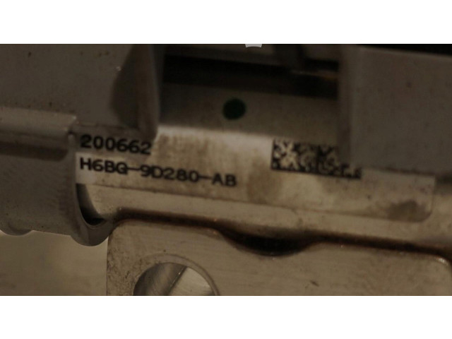 Топливная рампа H6BG-9F797-AD   Ford Fiesta  