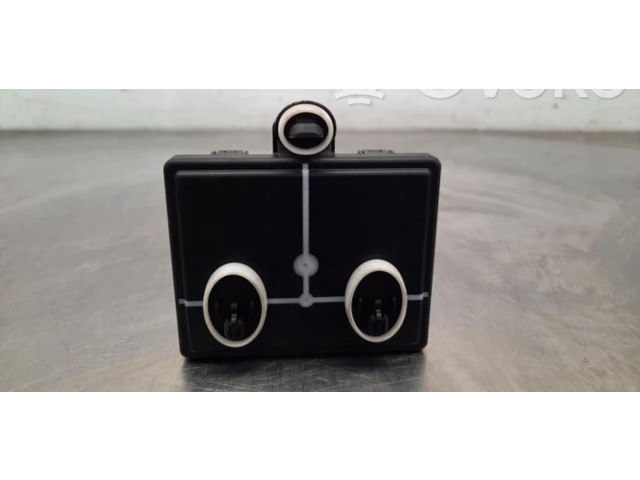 Блок управления центрального замка 9843364080   Peugeot 308