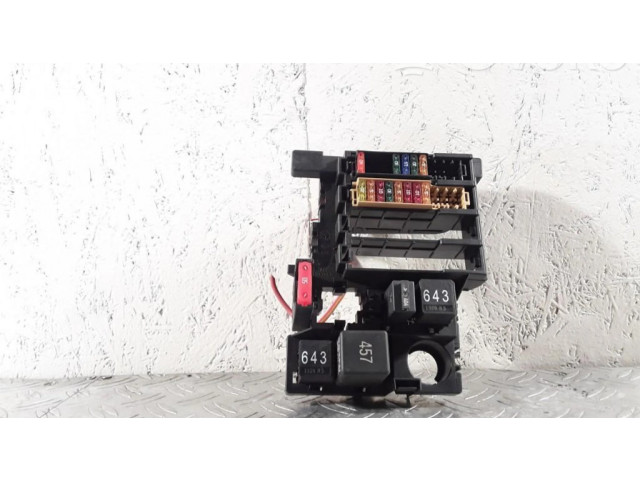 Блок предохранителей 8J0937503 Audi TT TTS Mk2