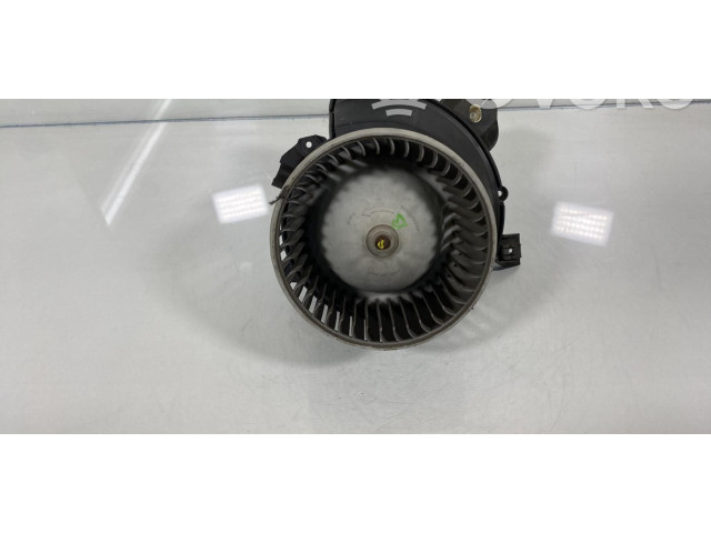 Вентилятор печки    77364956   Fiat Grande Punto