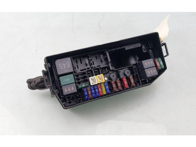 Блок предохранителей 2Q0907361B, 2Q0927165A Audi A1