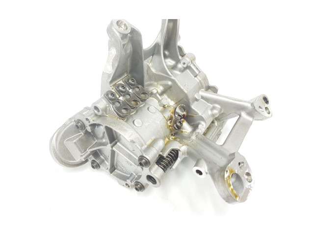 Čerpadlo oleje 11418631810, 8631810 BMW 3 G20 G21