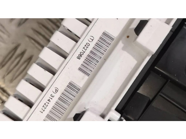 Přístrojová deska  Volvo V40 2014 31412271  