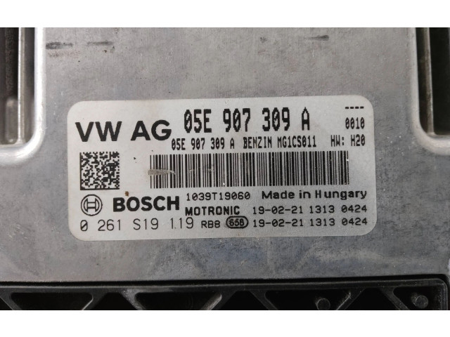 Блок управления двигателя 05E907309A, 0261S1913 Skoda Octavia Mk3 (5E)