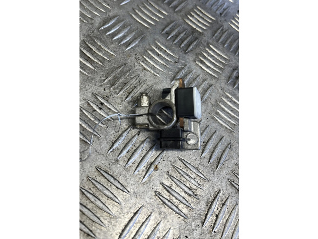 Блок предохранителей 243809584R   Renault Clio IV    