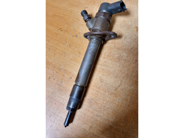 Форсунка 044510078    Volvo V70   