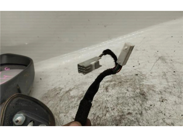 Зеркало (механическое) Mazda MPV II LW 1999 - 2007 года