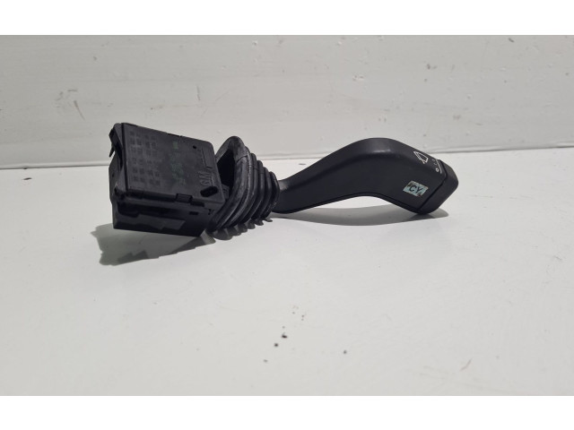 Ручка стеклоочистителей 09185413, 09185415 Opel Meriva A