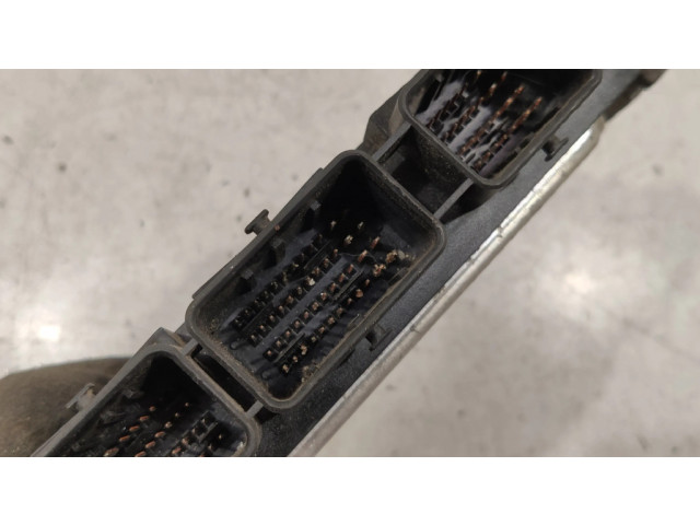 Řídící jednotka 8200391966, 0281011549 Renault Scenic II - Grand scenic II 2004