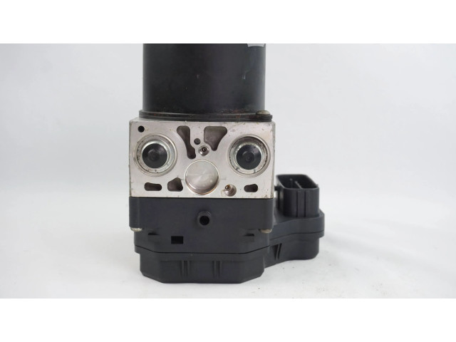 Блок АБС 1338007180, 4670A484 Mitsubishi L200 2006 - 2014 года