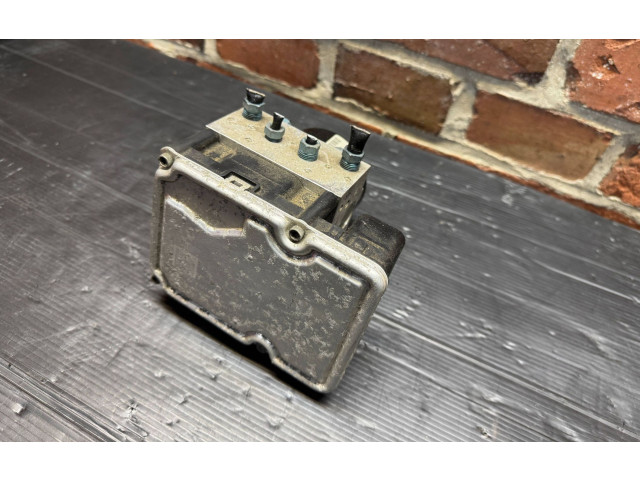 Блок АБС 6881322, 10021210924 BMW X3 F25 2010 - 2017 года