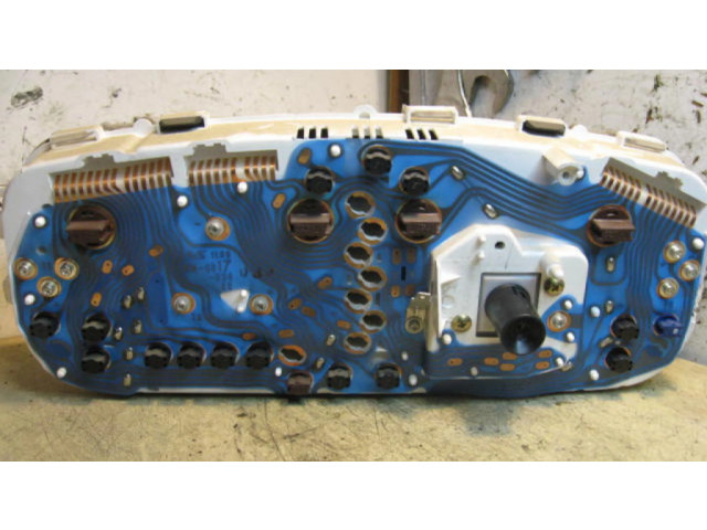 Панель приборов MR320930   Mitsubishi Pajero Sport I       