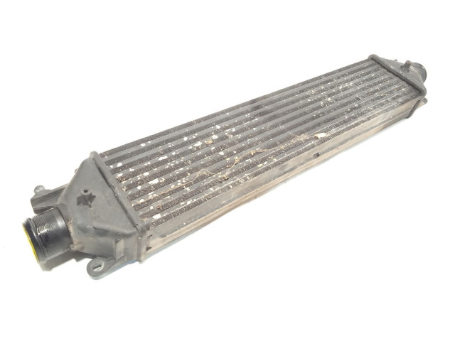 Интеркулер 51833106, 51783791 Alfa Romeo Giulietta