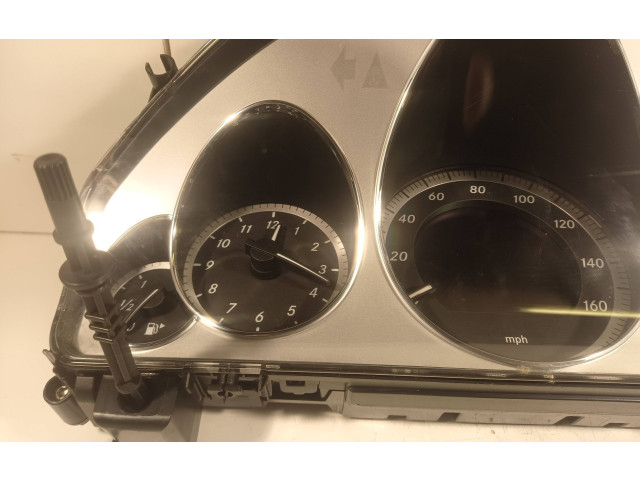 Přístrojová deska Mercedes-Benz E C207 W207 2010 A2125409747, A2125409747000820