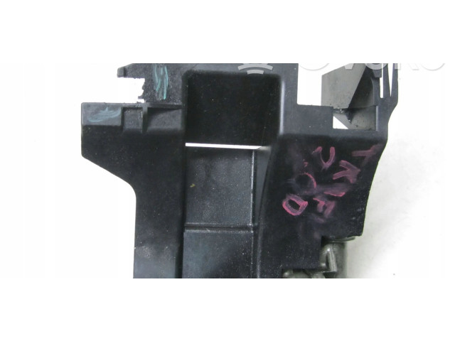 Масляный насос   8200345757  Renault Trafic II (X83) 