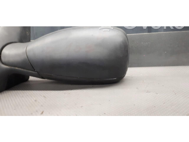 Zpětné zrcátko Peugeot 106 2000