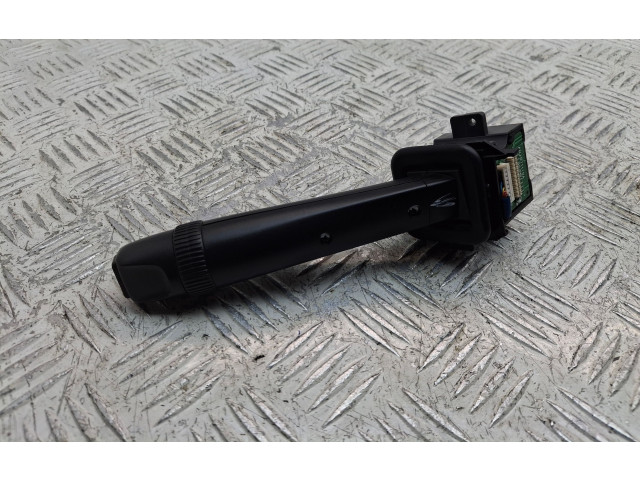 Ручка стеклоочистителей 30768101, 31268570 Volvo V70