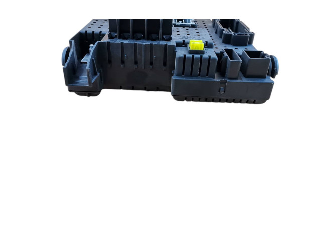 Блок предохранителей 28017881, 06W225   Volvo V70    