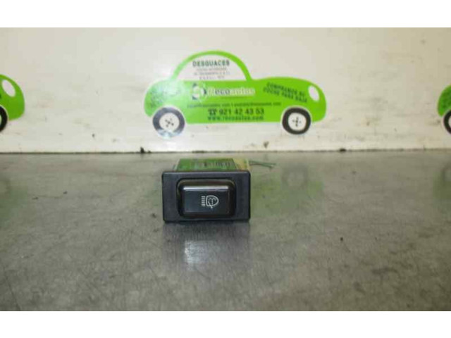 Ручка стеклоочистителей 83119FC070   Subaru Forester SF