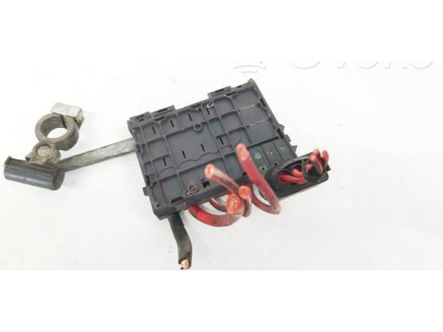 Блок предохранителей Audi A3 S3 8L