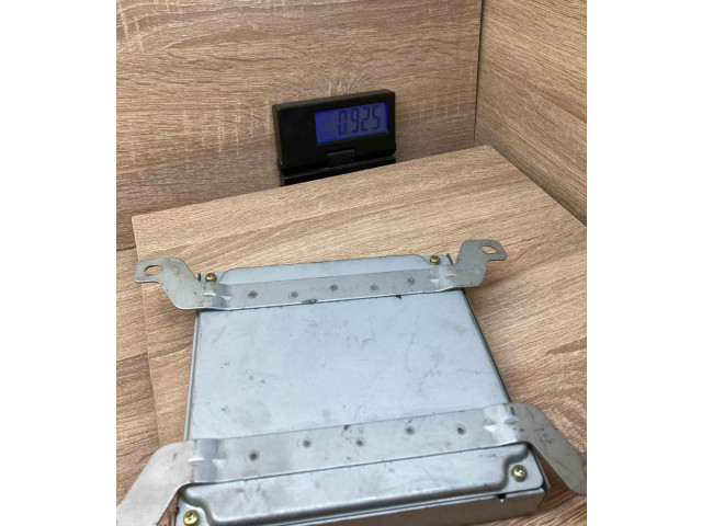 Блок управления двигателем Блок управления FP8818881B, 2797000821 Mazda Premacy