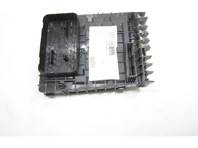 Блок предохранителей 2K5970331K, 2K0937804E   Volkswagen Caddy    