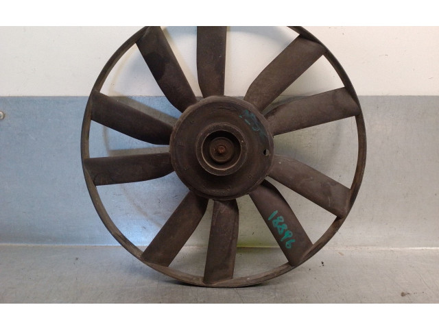 Вентилятор радиатора 1H0119113, 8209023 Volkswagen Golf SportWagen