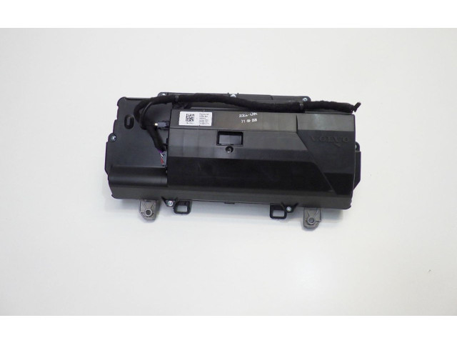 Панель приборов 32320737 Volvo XC40