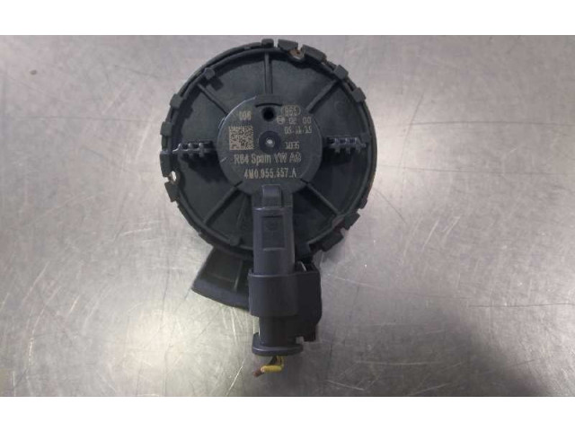 Блок управления двигателя 4M0955557A Audi A4 Allroad B9