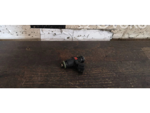 Vstřikovač 03E906031C, 03E906031C Seat Ibiza IV (6J,6P) CGPB