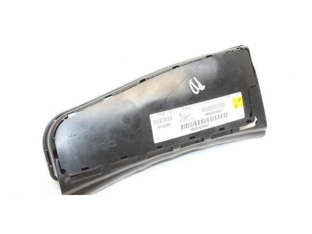 Подушка безопасности в сиденье 631352802   Infiniti Q30