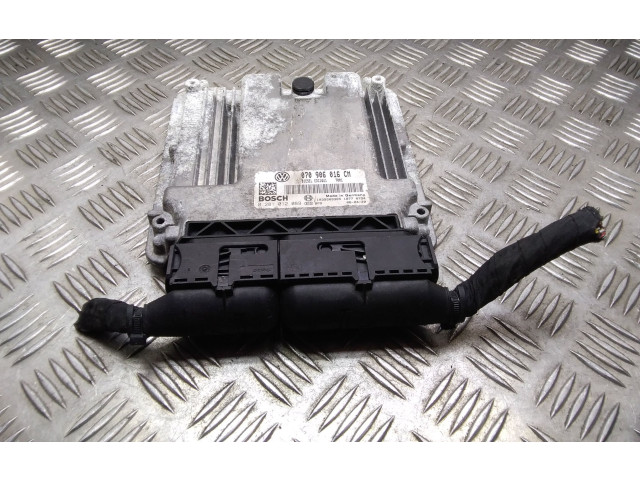 Блок управления двигателя 070906016CM, 0281012089   Volkswagen Phaeton