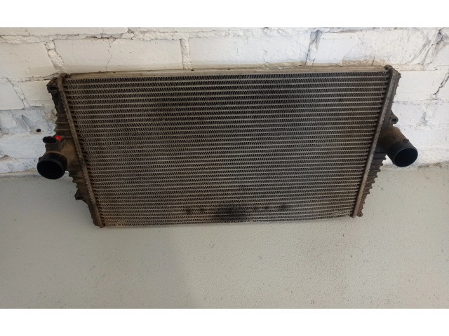 Интеркулер  0261230106, 30748809   Volvo V70 