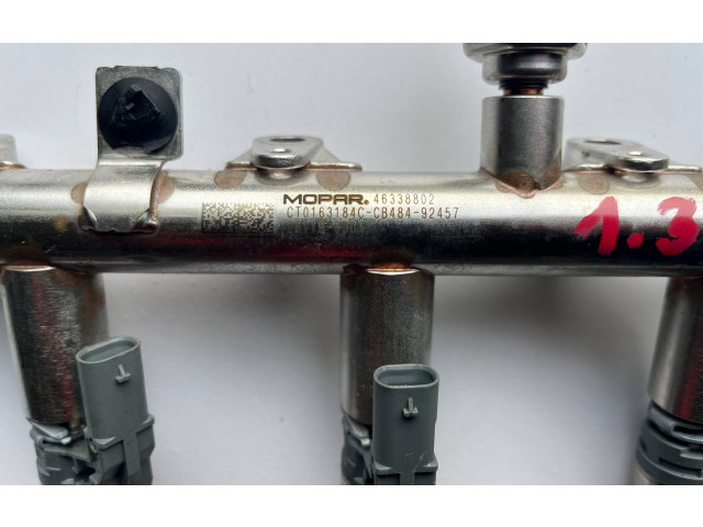 Топливная рампа 46338802 Jeep Renegade