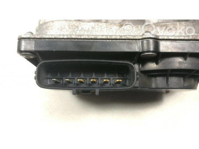 Дроссельная заслонка